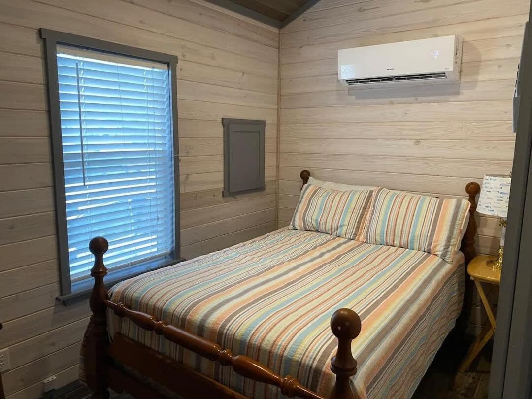 Surf City 2Br Park Home With Waterfront View And Parking エクステリア 写真