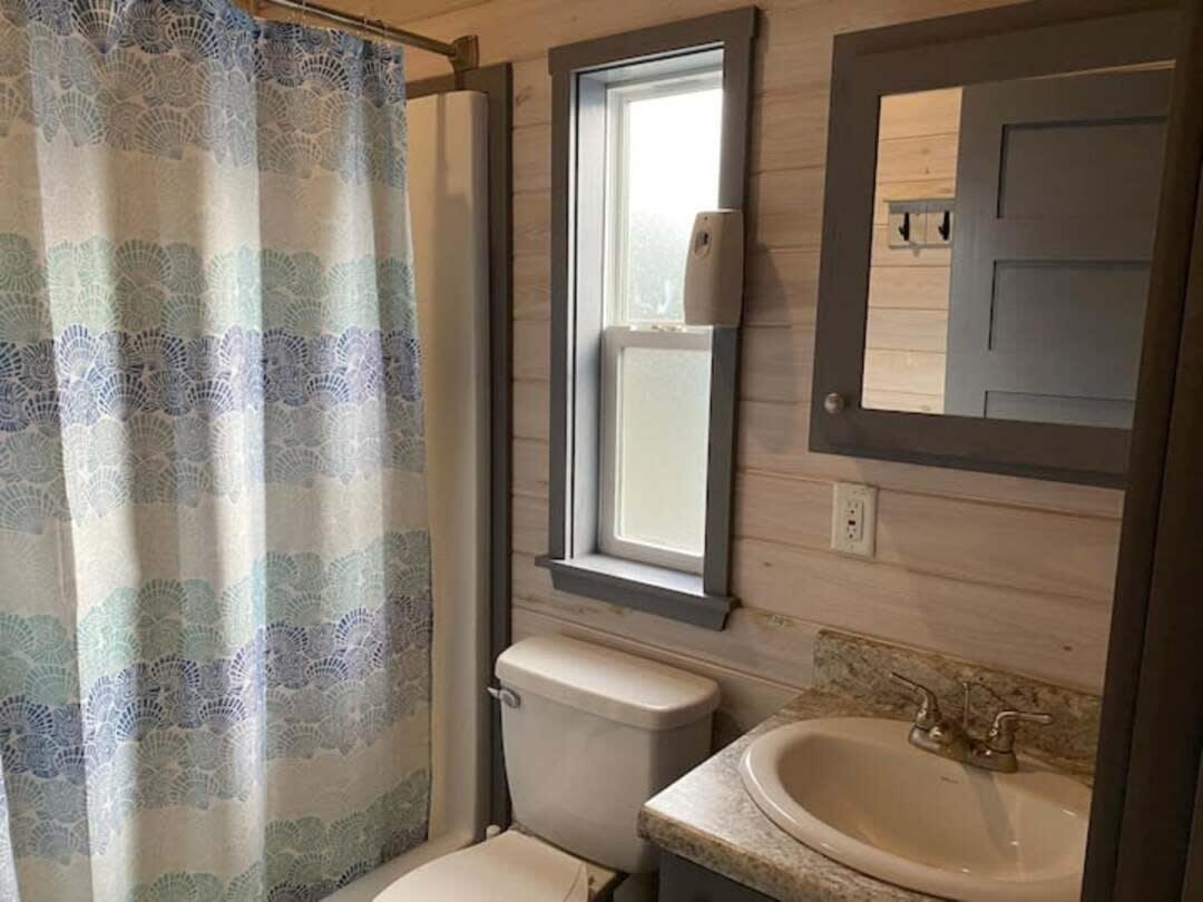 Surf City 2Br Park Home With Waterfront View And Parking エクステリア 写真